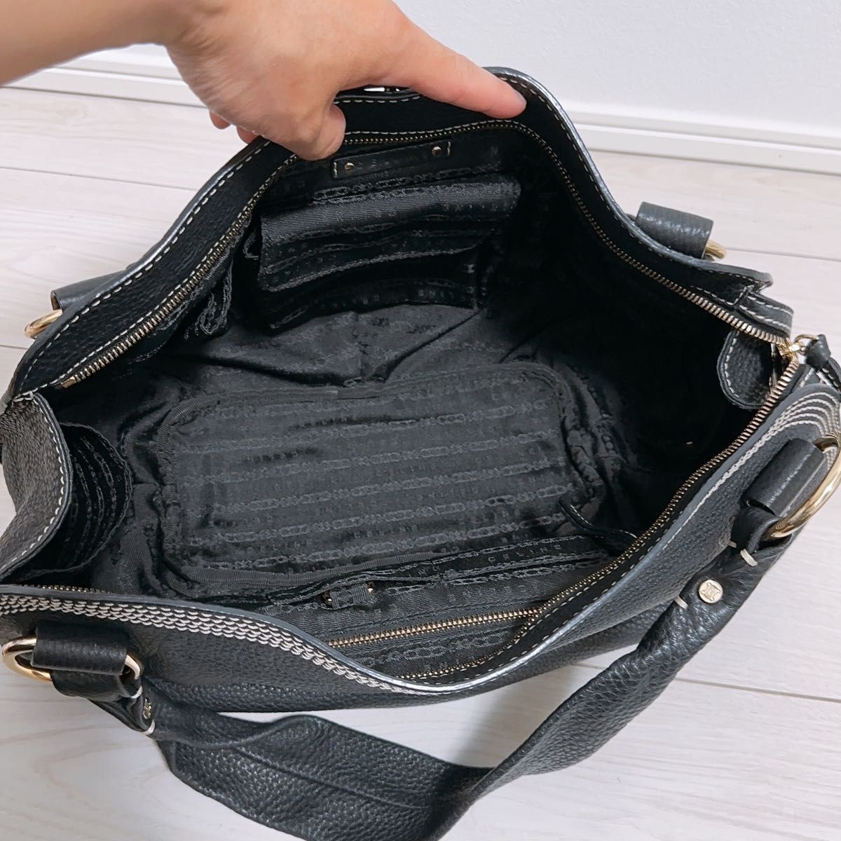 ほぼ未使用》CELINE(セリーヌ)ハンドバッグ | noonanwaste.com