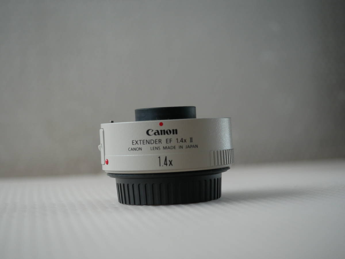 CANON EF 1.4X Ⅱ　　EFレンズエクステンダー_画像1