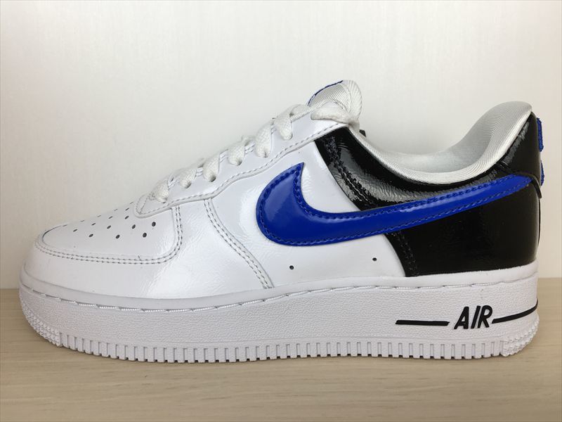 NIKE（ナイキ） AIR FORCE 1'07 ESS SNKR（エアフォース1'07 ESS SNKR） DQ7570-400 スニーカー 靴 ウィメンズ 23,0cm 新品(SALE品) (1590)_画像1