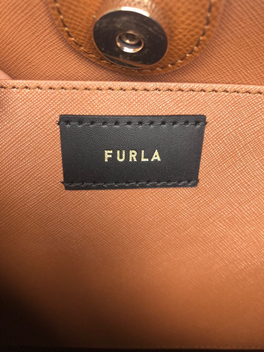 新品.未使用》 フルラ ヴィットリア モノグラム ハンドバッグ FURLA