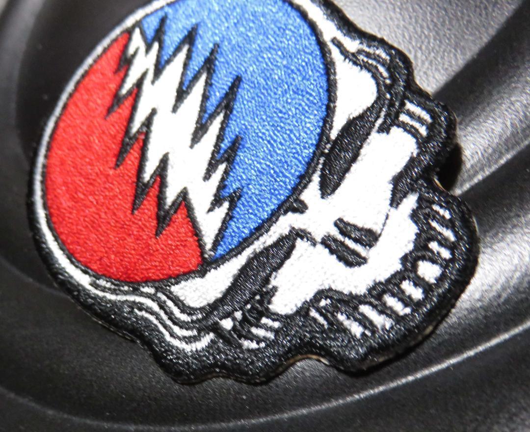 赤青骸骨脳顔 新品GRATEFUL DEADグレイトフル・デッド刺繍 赤青骸骨脳顔 新品GRATEFUL DEADグレイトフル・デッド刺繍