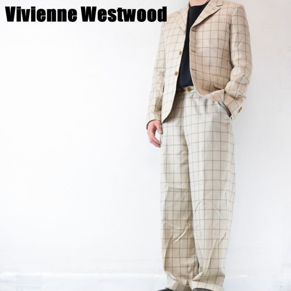 MN BB0024 高級 Vivienne Westwood MAN archives オーブ総柄 ロゴ