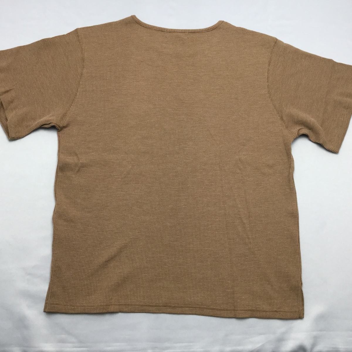 【送料無料】【新品】Licorice メンズ半袖Tシャツ(タンクトップ・ネックレス付き）　 　L　 　ベージュ★10204_Tシャツの後