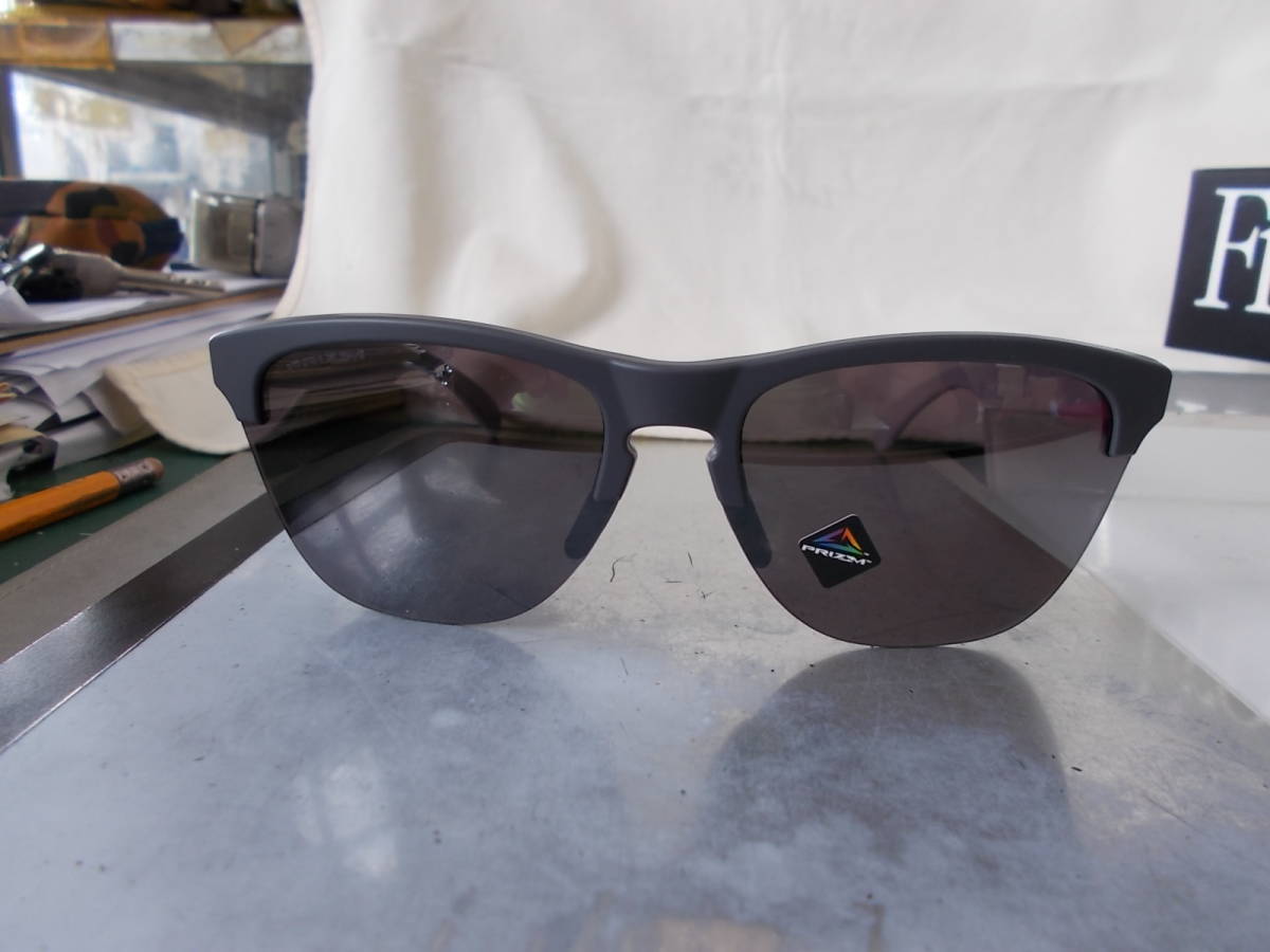 OAKLEY オークリー FROGSKINS LITE OO9374-5163 サングラス OAKLEY オークリー FROGSKINS LITE OO9374-5163 サングラス