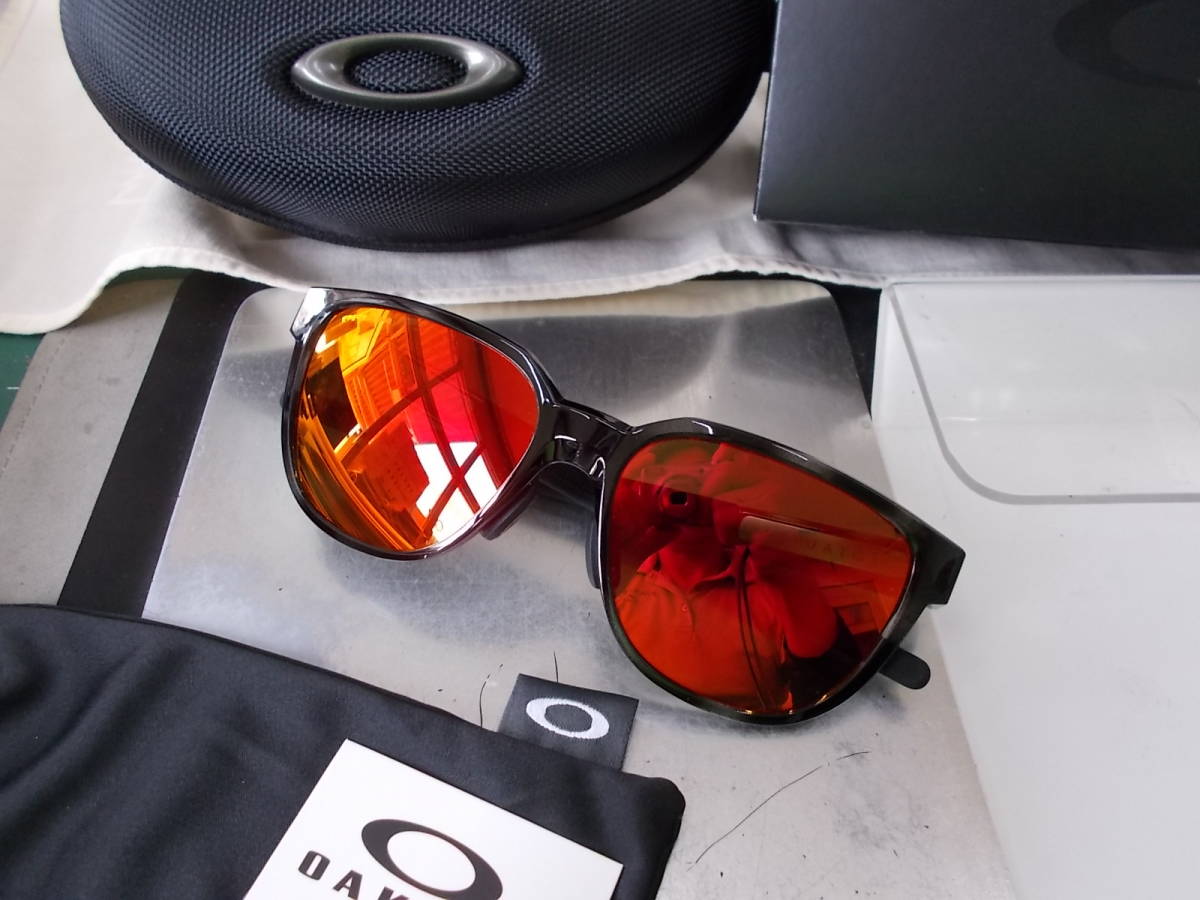 OAKLEY オークリー ACTUATOR A OO9250A-0557 超かっこいい サングラス BLACK TORTISE × PRIZM RUBY_画像3