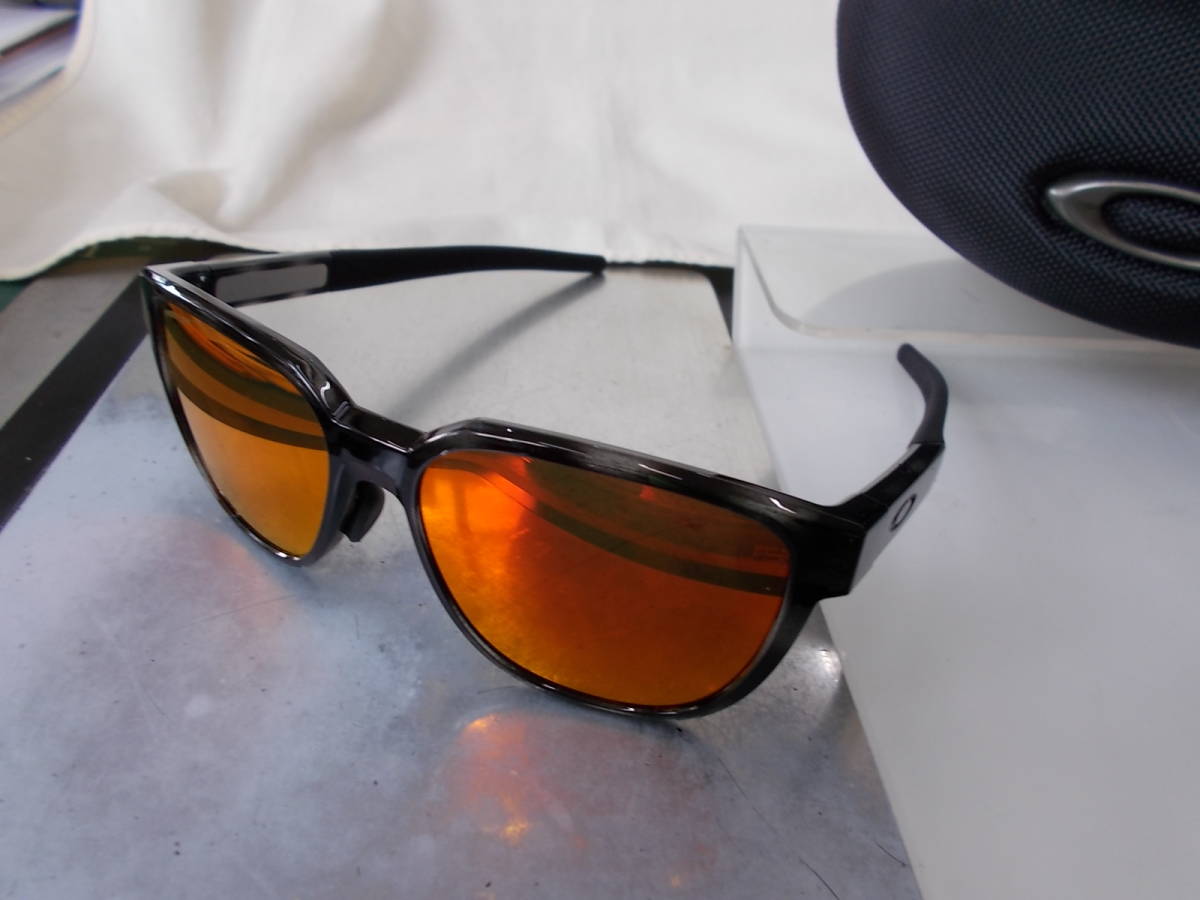 OAKLEY オークリー ACTUATOR A OO9250A-0557 超かっこいい サングラス BLACK TORTISE × PRIZM RUBY_画像4