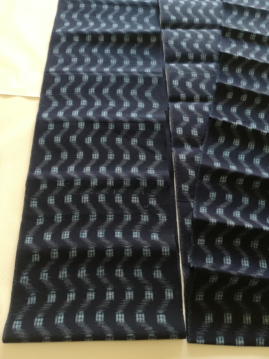 未使用　絣（kasuri）綿（Cotton）藍染（indigo　dye）井桁柄　反物　1050cm34cm　約一反分　a11_画像8