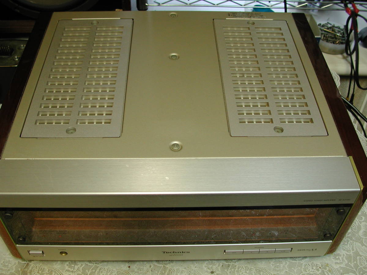 Technics SE-A2000 ※受注生産品¥250,000(1993年頃),パワーアンプ Technics SE-A2000 ※受注生産品¥250,000(1993年頃),パワーアンプ