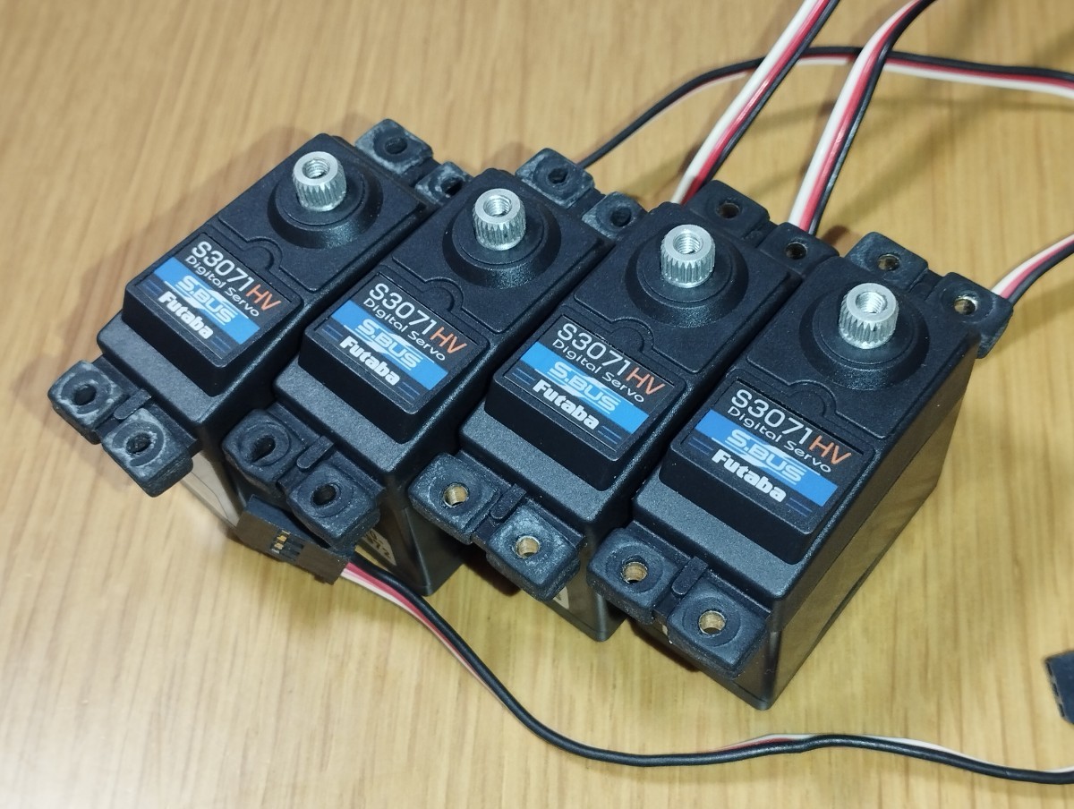 Yahoo!オークション フタバ Futaba s3071hv デジタル サーボ s.bus