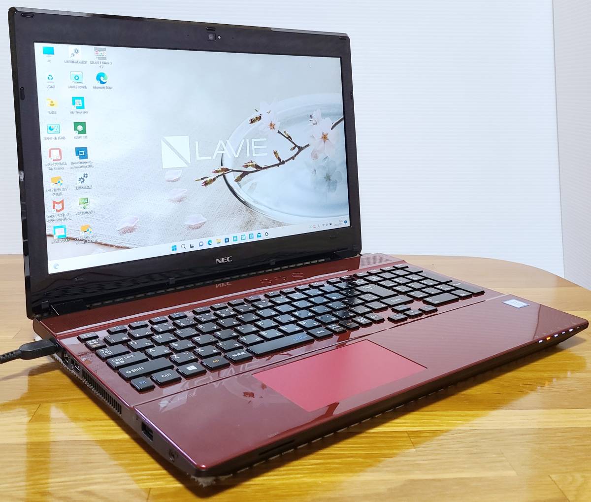最新Win11 LAVIE NS350H/i3/8G/SSD/BD/WLAN/カメラ | normanhubbard.com