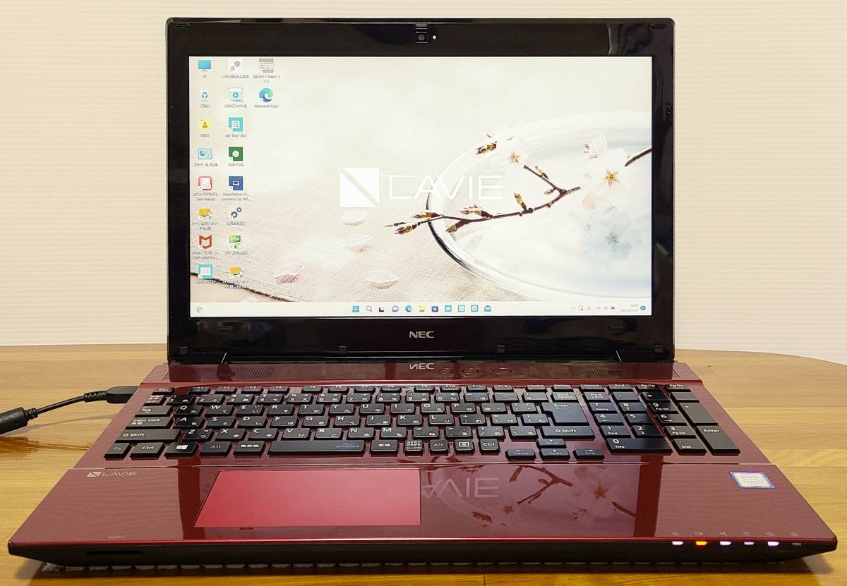 最新Win11 LAVIE NS350H/i3/8G/SSD/BD/WLAN/カメラ | normanhubbard.com