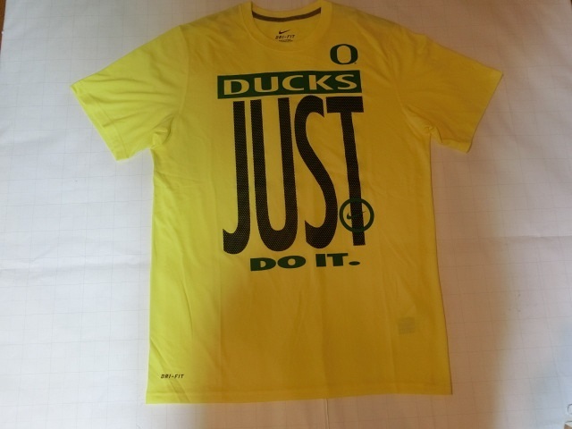 USA購入 激レア 【Nike】機能素材【DRI FIT】USカレッジ オレゴン大学ダックス【OREGON DUCKS】【Just Do It】ロゴプリント Tシャツ US S_画像2