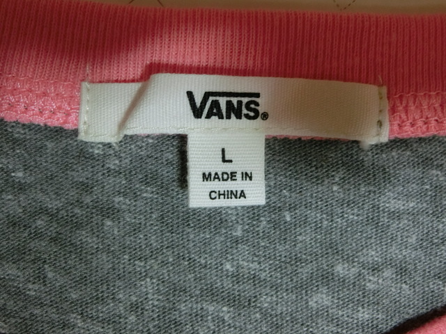 USA購入 人気アメカジ バンズ【VANS】部屋着にも最適!シンプルなデザイン ロゴ刺繍入りワンピースUS Lサイズ_画像6