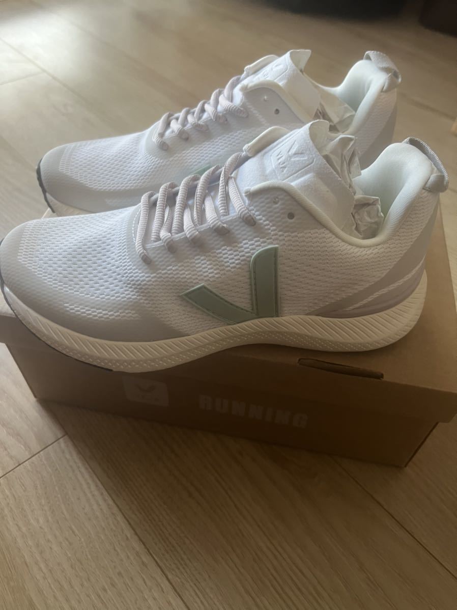 新品 VEJA スニーカー Impala レディースEU38 5 24cm|PayPayフリマ