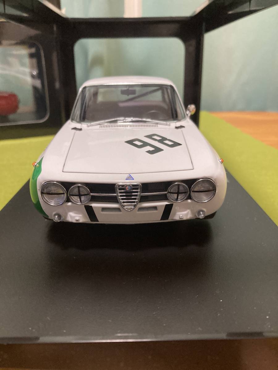 オートアート 1/18 アルファロメオ GT 2台セット | inmano.com.br