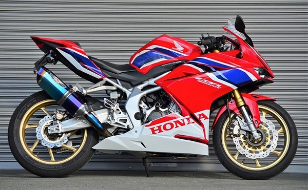 BEET CBR250RR MC51 2017-19年式 チタンブルー フルエキ 新品 ビート