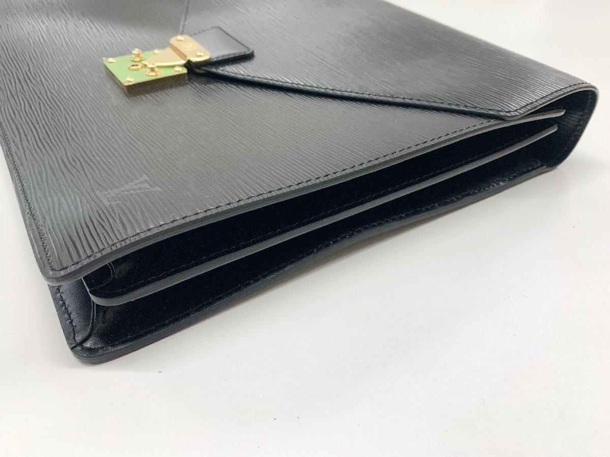 未使用保管品 ルイヴィトン Louis Vuitton エピ セルヴィエット
