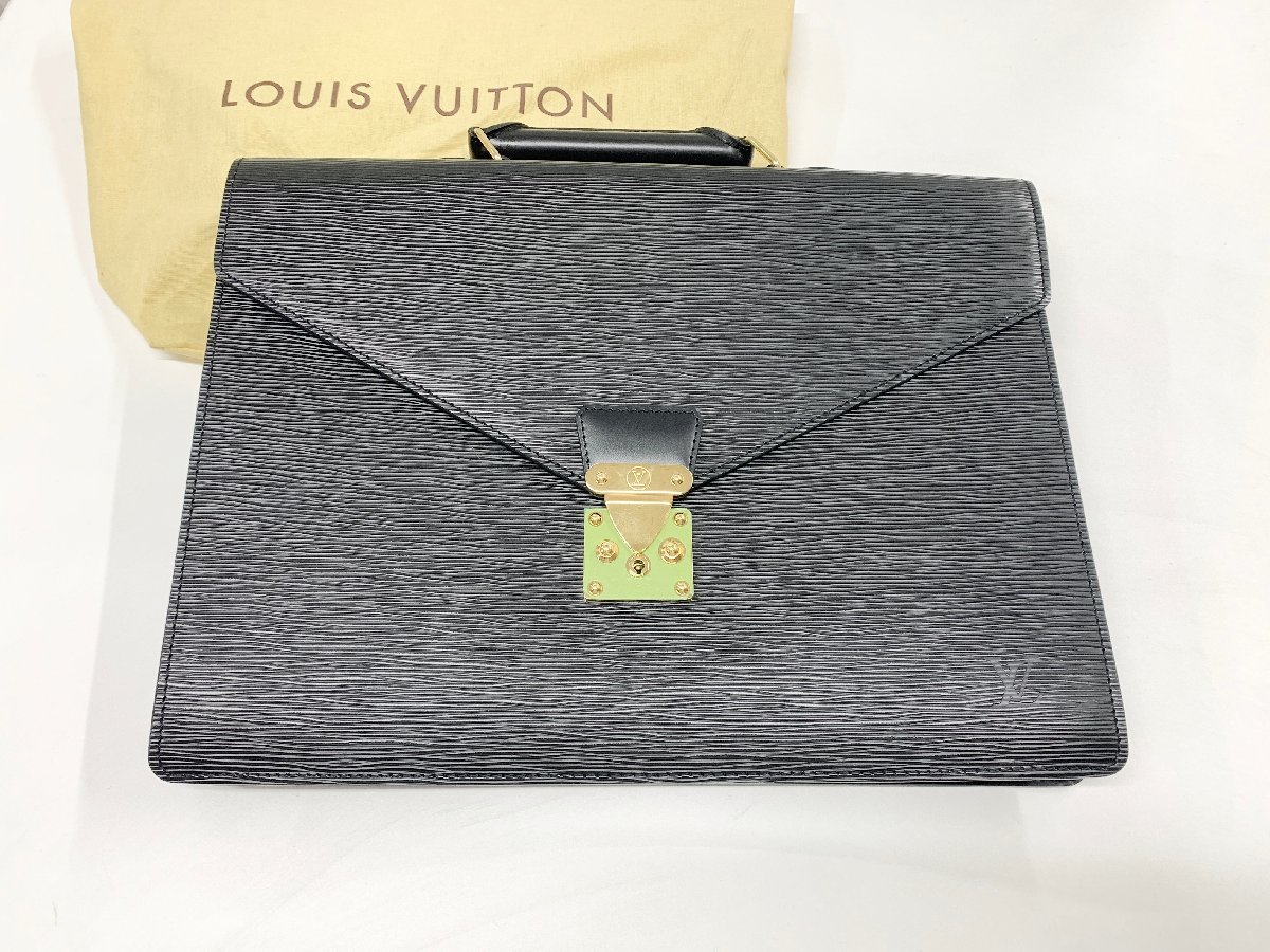 未使用保管品 ルイヴィトン Louis Vuitton エピ セルヴィエット