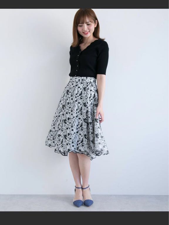  use 1 times beautiful goods Proportion Body Dressing Mini dot embro Ida Lee asime skirt black 2 regular price 10476 jpy 