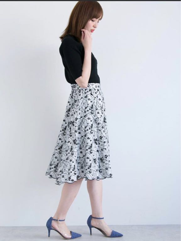  use 1 times beautiful goods Proportion Body Dressing Mini dot embro Ida Lee asime skirt black 2 regular price 10476 jpy 