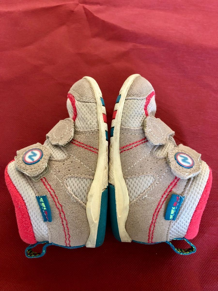 ニューバランス　new Balance13cm スニーカー　キッズシューズ　子ども靴