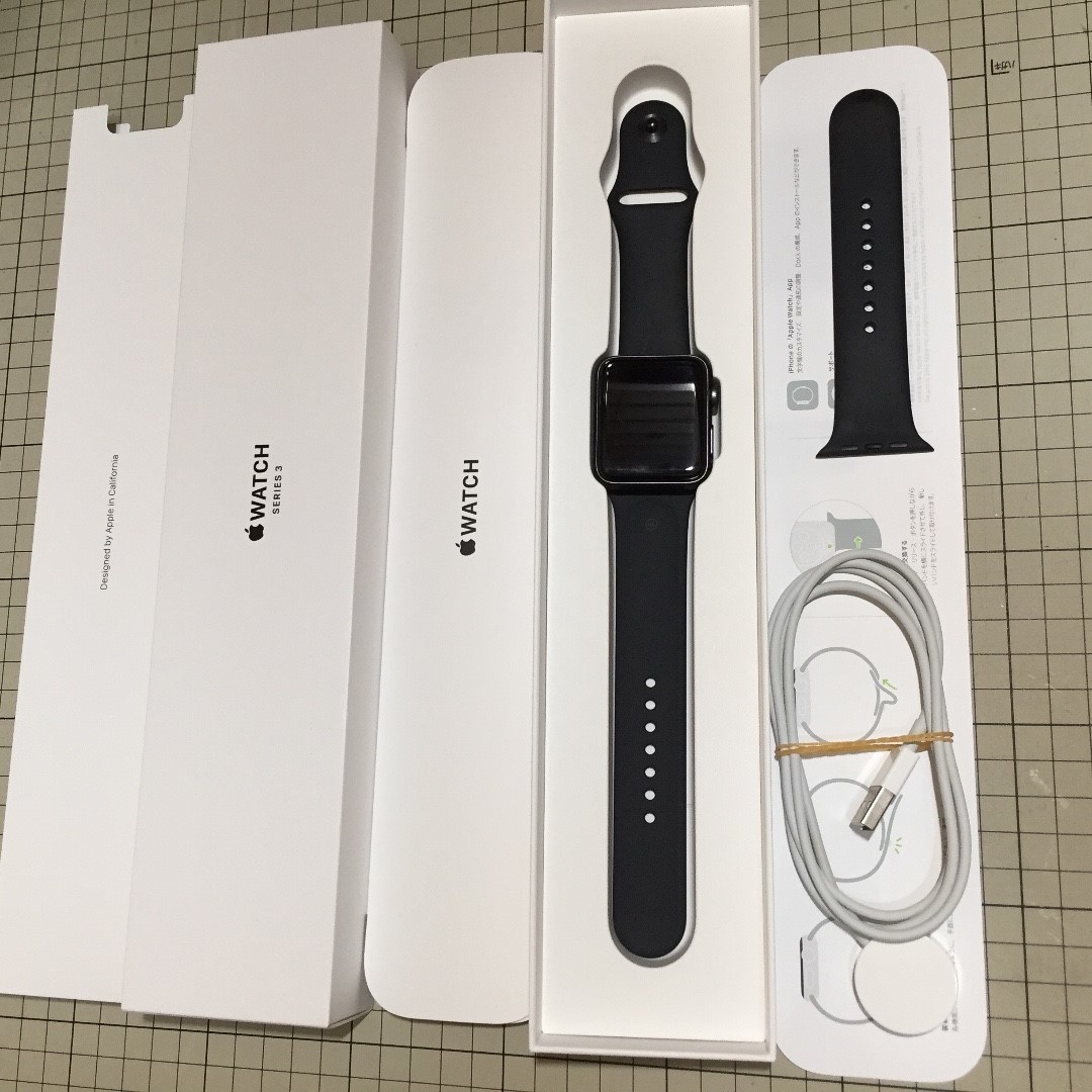 Apple Watch Series 3 корпус + принадлежности [GPS модель 42mm Space серый aluminium кейс + черный спорт частота ]MTF32J/A