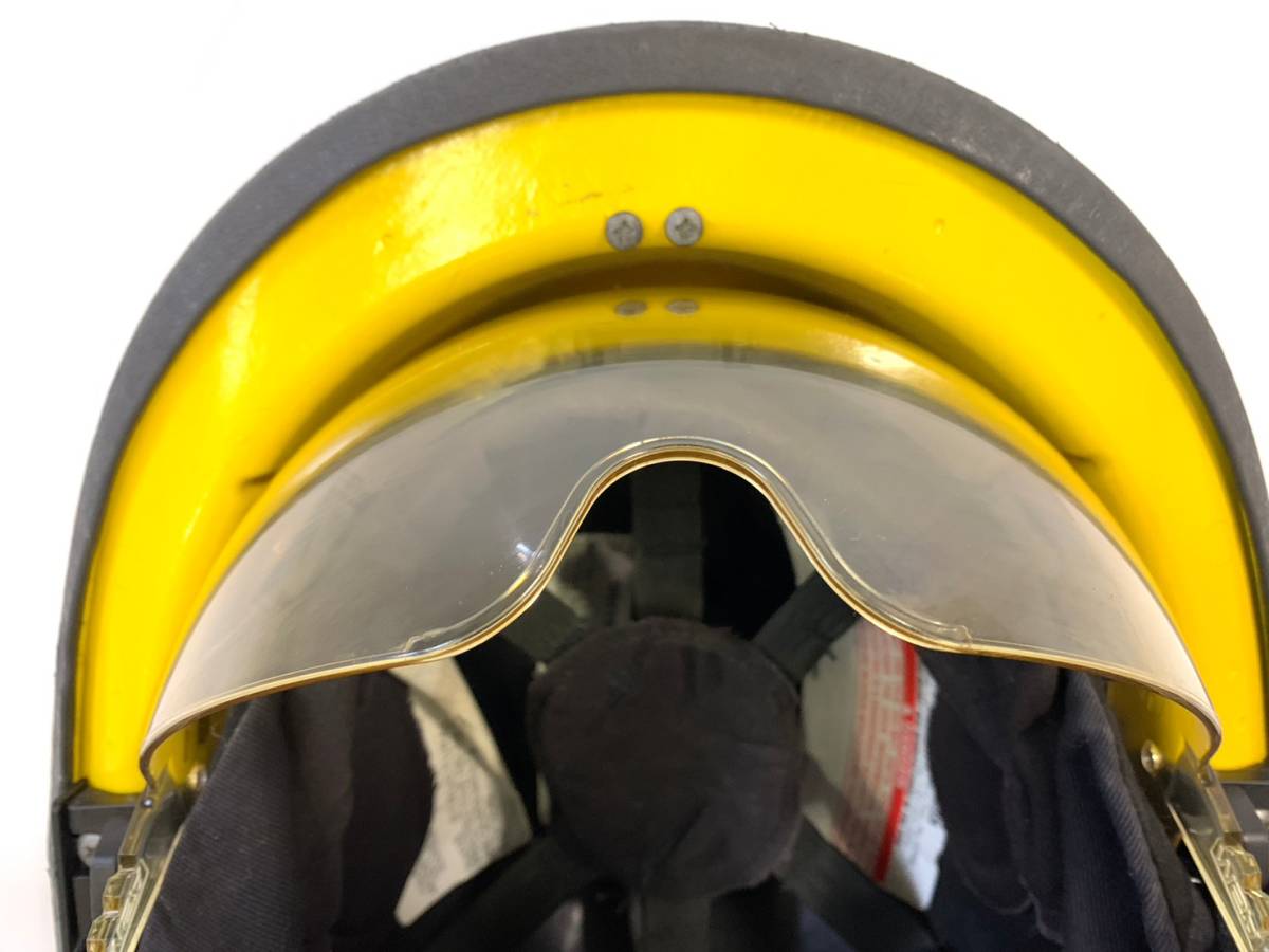 【米軍放出品】☆米軍消防隊 ファイヤーマンヘルメット 消防士ヘルメット MSA 1044 ファイアファイター 防災 Cairns(100)☆RE16DK-3-N#23の画像9