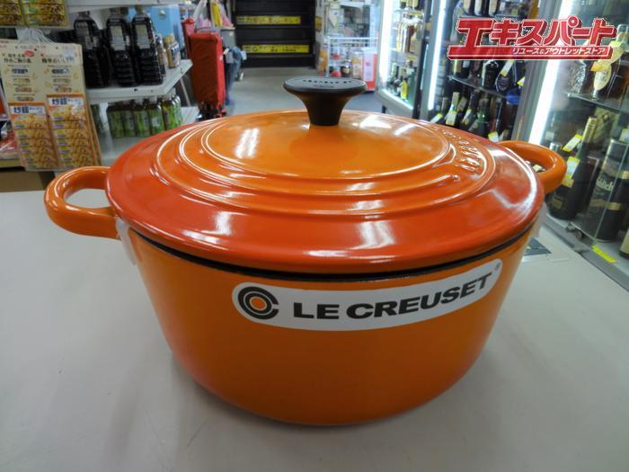 未使用 ルクルーゼ LE CREUSET ココットロンド Cocotte Ronde 22cm 3.3L オレンジ 両手鍋 公田店_画像2