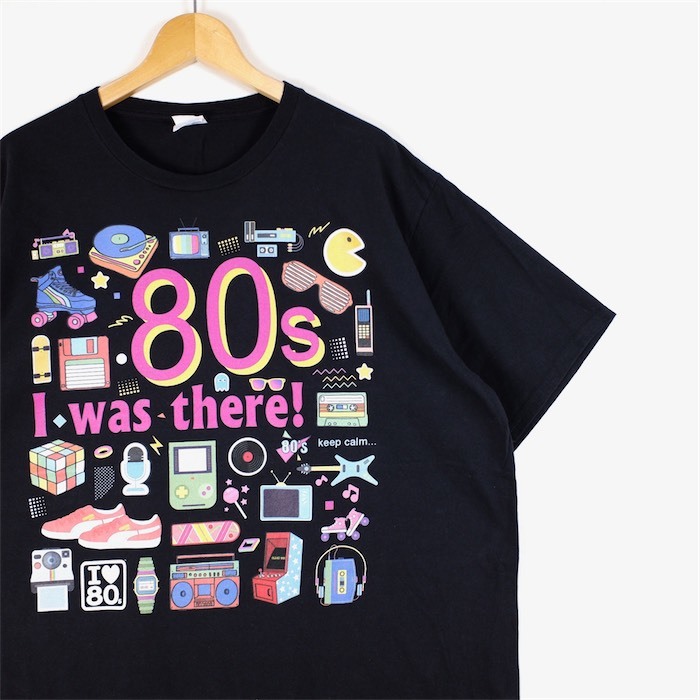 PORT&COMPANY クルーネック半袖プリントTシャツ メンズUS-2XLサイズ ブラック 80's I was there ファニー サブカルチャー t-2485n_画像1