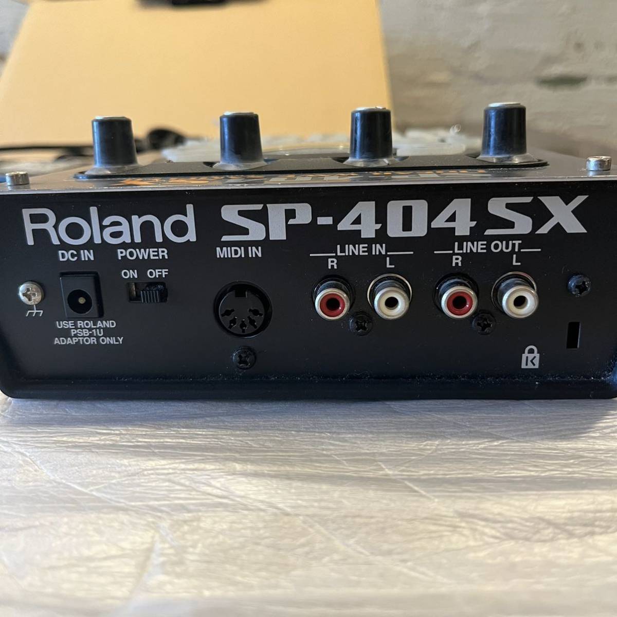Roland SP-404SX コンパクトサンプラー DJ機材