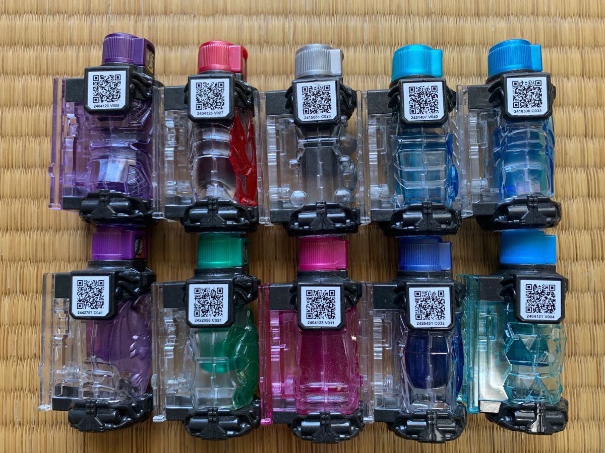 週末特価】仮面ライダービルド フルボトル 14本|Yahoo!フリマ 週末特価】仮面ライダービルド フルボトル 14本|Yahoo!フリマ