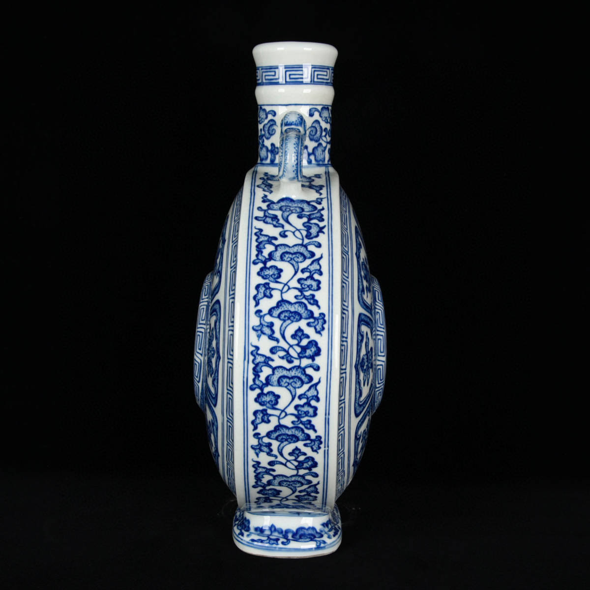清・乾隆年製款・古陶瓷品・青花・八寶紋・抱月瓶』極細工置物古賞物