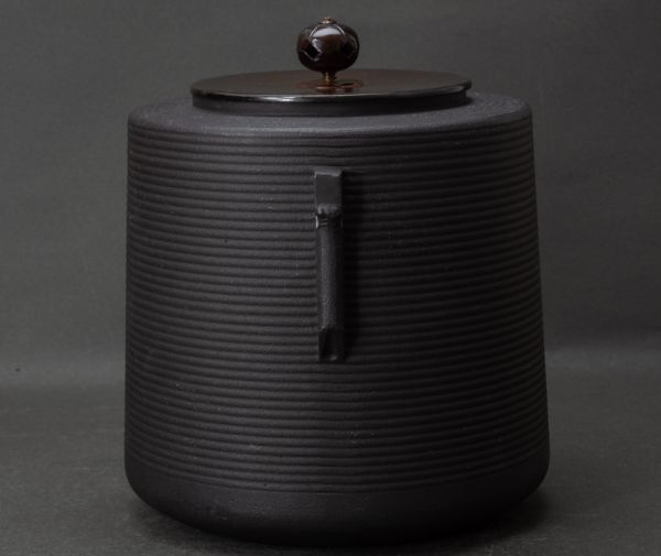 冬バーゲン☆】 しきの釜 志きの糸目筒釜 錆びない釜 釜 茶道具 茶道