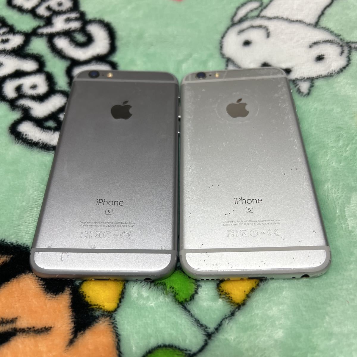 1円〜 SIMフリー iPhone6s 2台セット グレーとシルバー 64GB 判定 