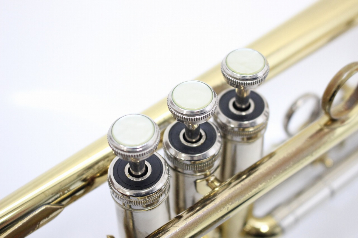 行董】 HOLTON ホルトン ST304 トランペット MF-HORN 楽器 行董】 HOLTON ホルトン ST304 トランペット MF-HORN 楽器