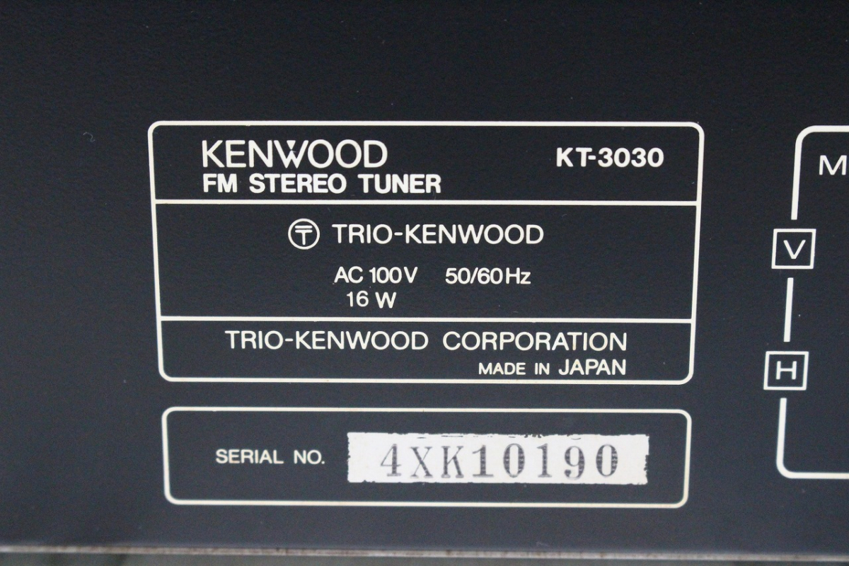 【行董】 ☆動作確認済み☆ KENWOOD ケンウッド FMチューナー KT-3030 オーディオ機器 EA000APQ57の画像3