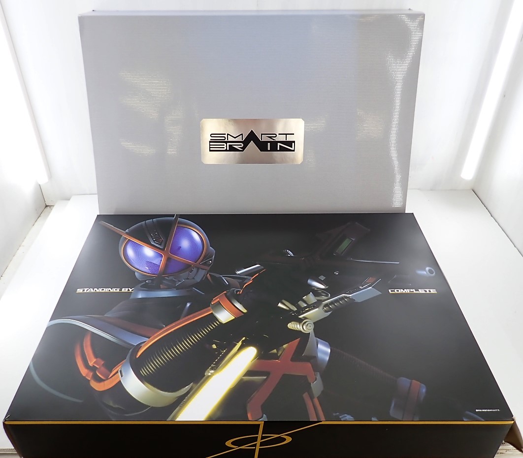 30△160/【】仮面ライダー555 CSMカイザギア プレミアムバンダイ 現状
