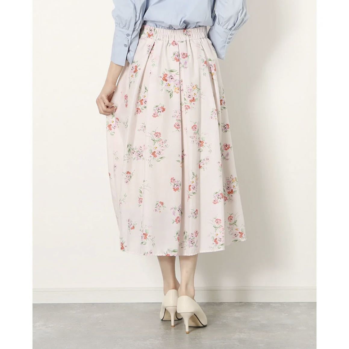 クチュール ブローチ Couture brooch 花柄フレアスカート ライトピンク フラワープリント_画像5