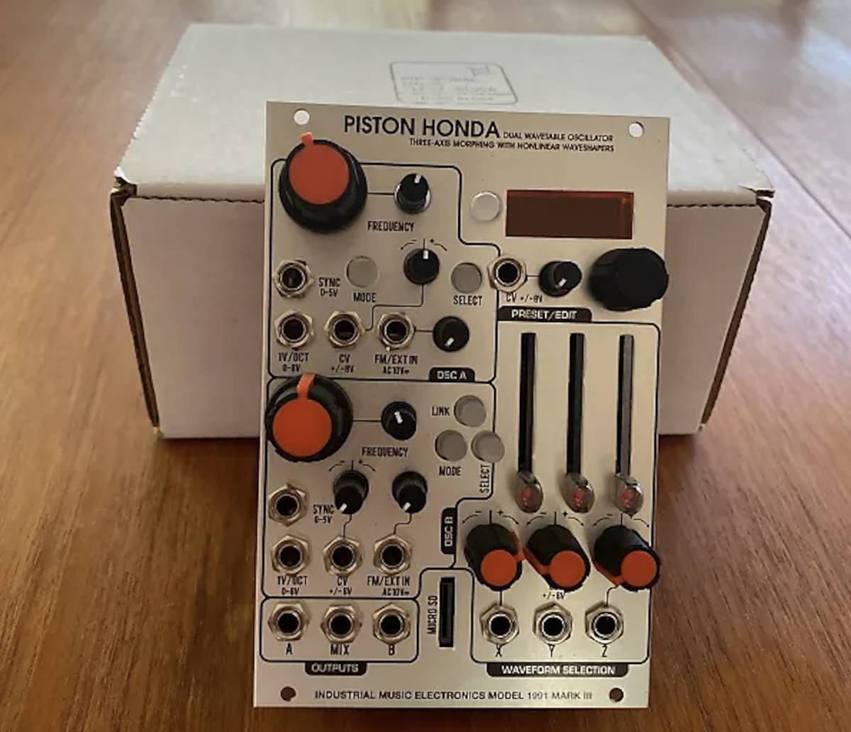 Industrial Music Electronics Piston Honda Mk III ウェブテーブル