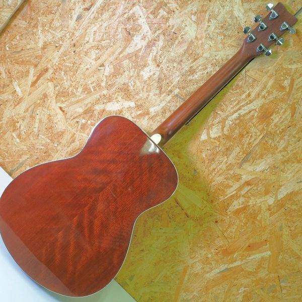YAMAHA FS-423S アコースティックギター ソフトケース付き 楽器/170サイズの画像2