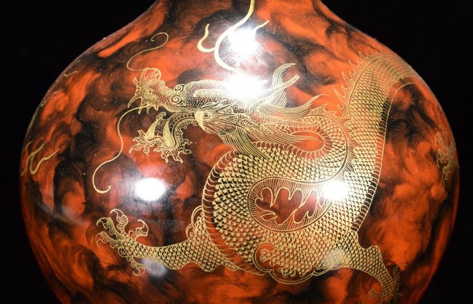 清代 乾隆年 石紋釉 描金 龍紋長頸形磁瓶ペア