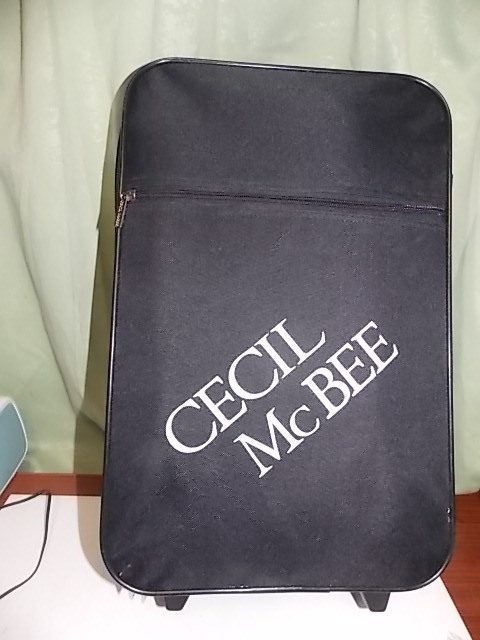 ( beautiful goods ) CECIL MACBEE is light easy to use carry bag 