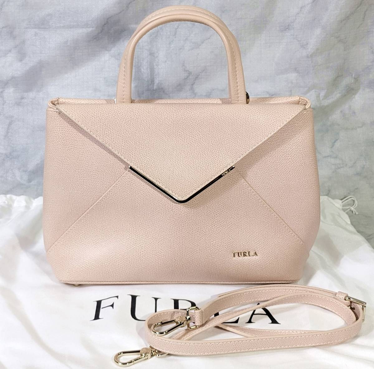 ★FURLA/フルラ★2way レザー ハンドバッグ ショルダーバッグ ピンクベージュ★ストラップ 保存袋_画像1