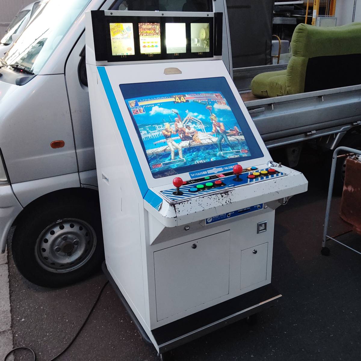 Yahoo!オークション - SNK MVS-U4 マルチビデオシステム25インチ Yahoo!オークション - SNK MVS-U4 マルチビデオシステム25インチ
