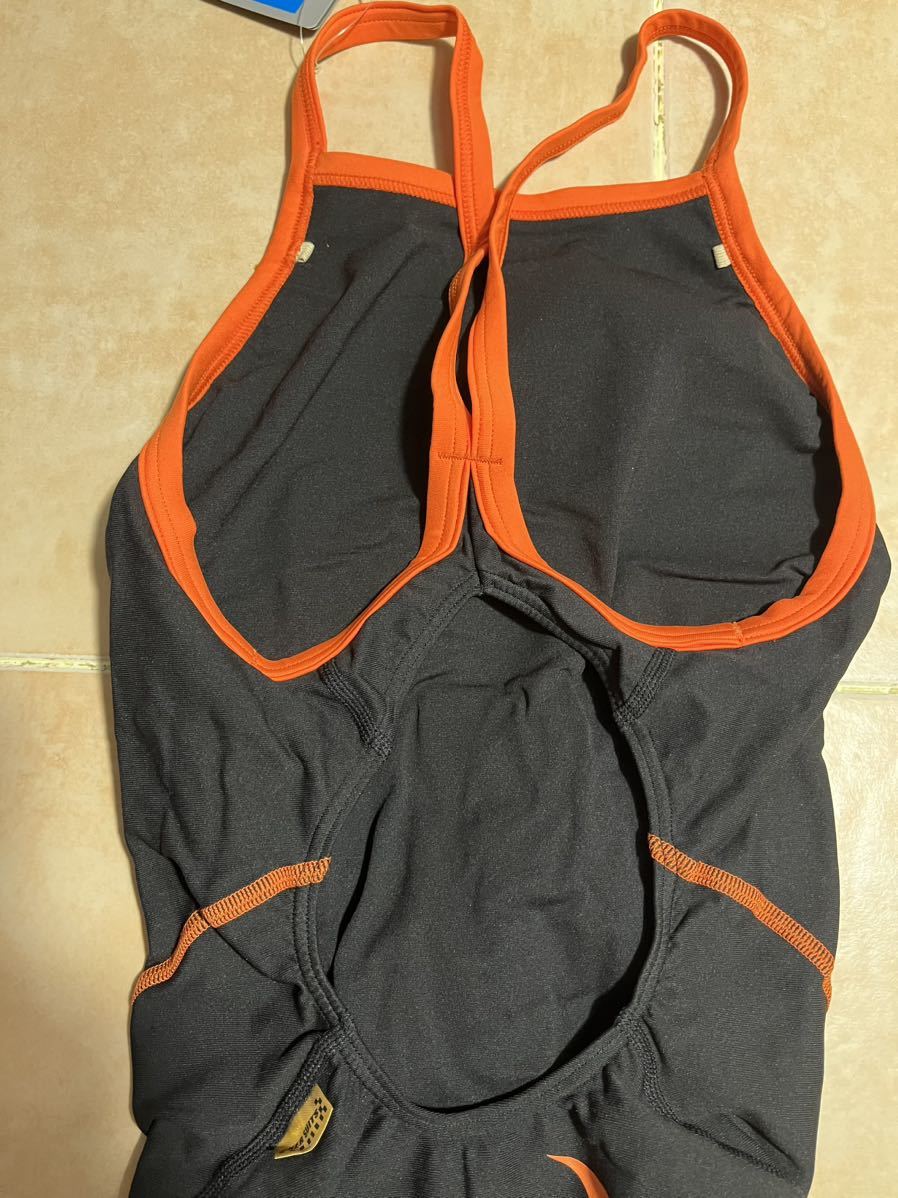 MIZUNOミズノ 競泳用水着　N2JA476095 ブラックオレンジカラー　Mサイズ 未使用品_画像4
