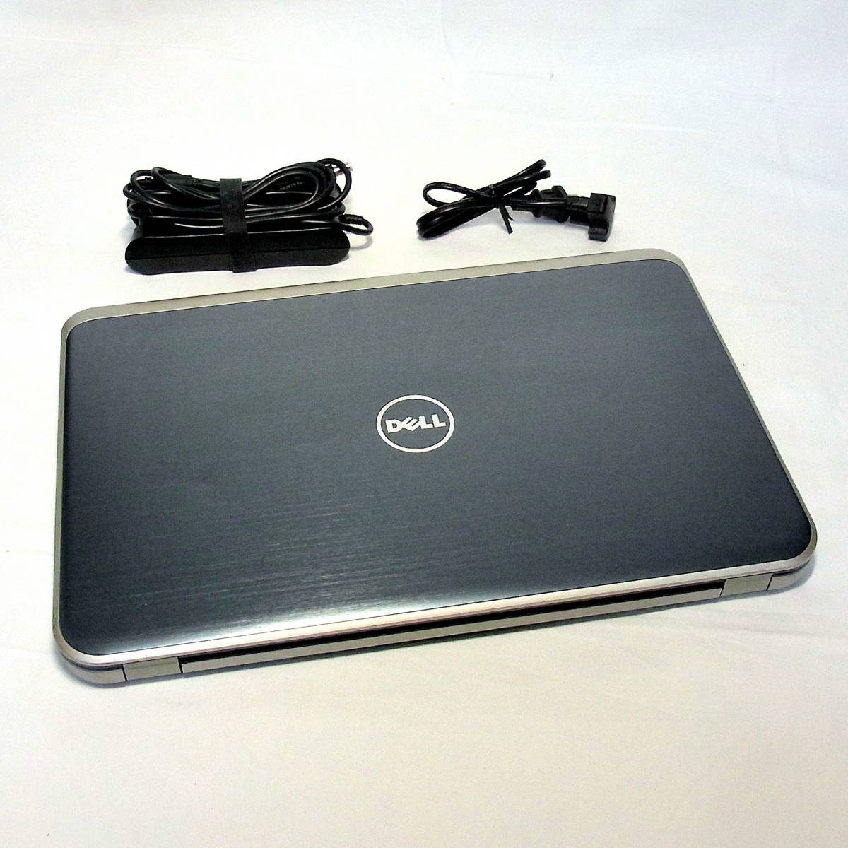 Windows11＆10(OSダブル搭載)/DELL Inspiron 5737/大画面17 3型/メモリ