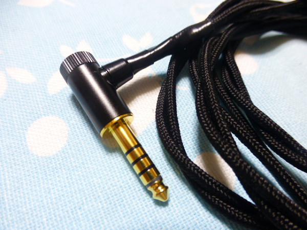 切り込み入 MMCX 4N純銀撚り線 + 6N純銀撚り線 八芯 4.4mm5極 L 切り込み入 MMCX 4N純銀撚り線 + 6N純銀撚り線 八芯 4.4mm5極 L