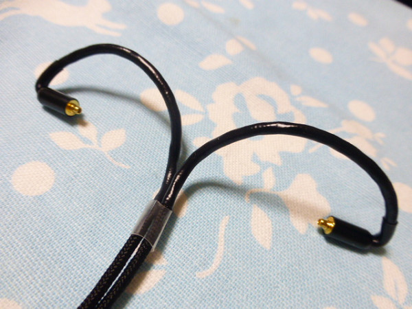 切り込み入 MMCX 4N純銀撚り線 + 6N純銀撚り線 八芯 4.4mm5極 L 切り込み入 MMCX 4N純銀撚り線 + 6N純銀撚り線 八芯 4.4mm5極 L