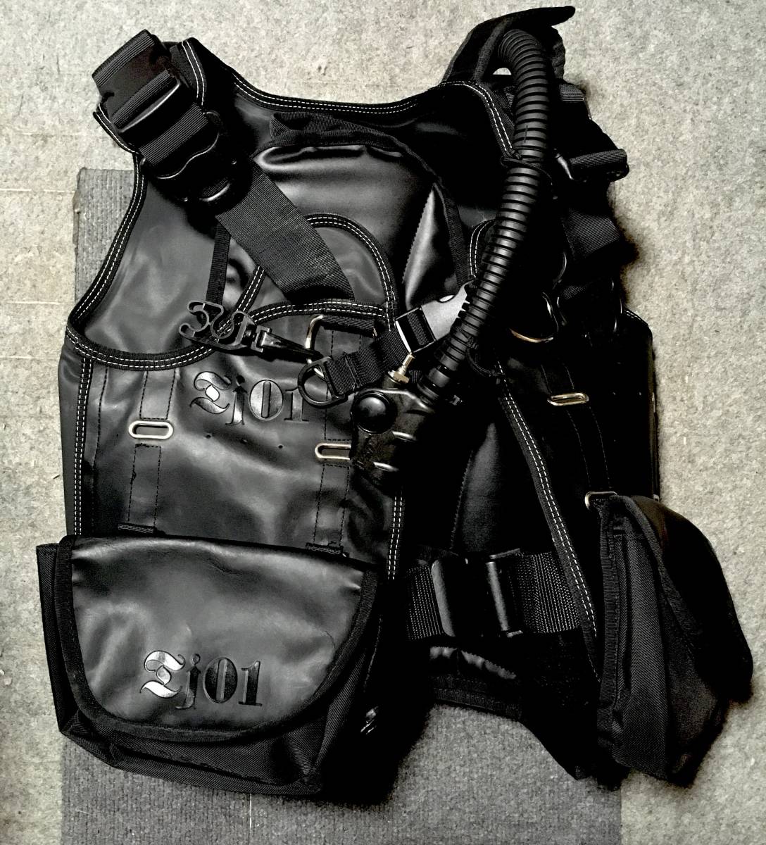 美品超レア OH済み ダイビング団体SNSIモデル TUSA SI01 BCD Mサイズ