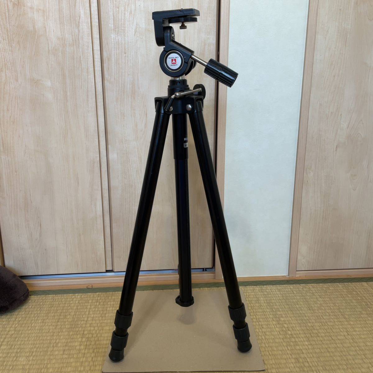 HUSKY ハスキー 3段 #1003 雲台一体型三脚 海外限定 - yankedesignstc.com